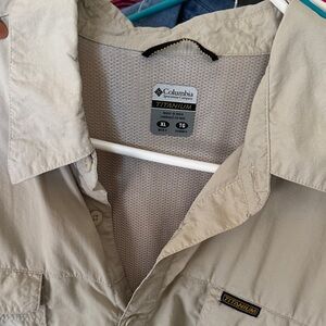 Columbia Men's Titanium Shirt Jacket - Light Tan